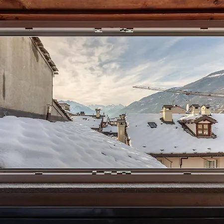 Διαμέρισμα Mansarda Ruitor In Centro Storico