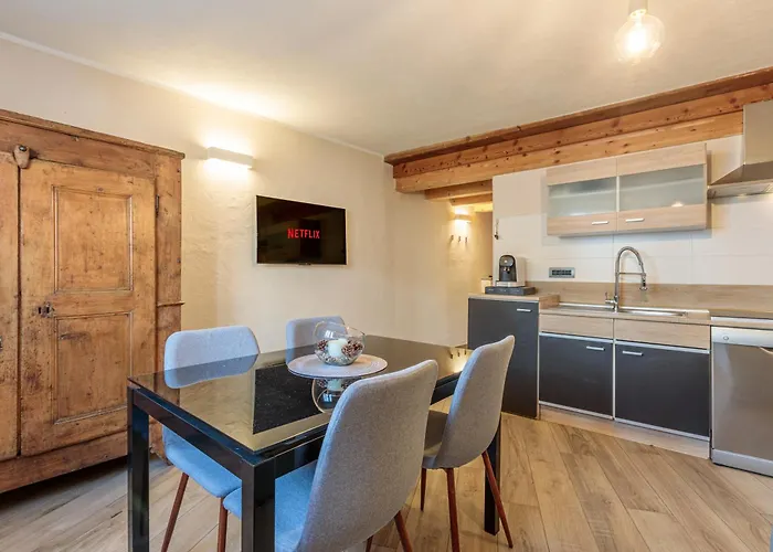 Apartment Mansarda Ruitor In Centro Storico